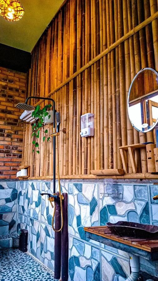 Cici Homestay Dong Van Екстер'єр фото