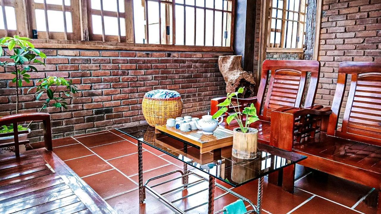 Cici Homestay Dong Van Екстер'єр фото